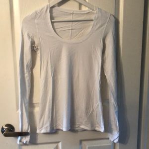 White lululemon cotton long sleeve- fits like a 4
